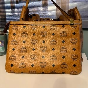 Monogram Visetos large wristlet / handbag